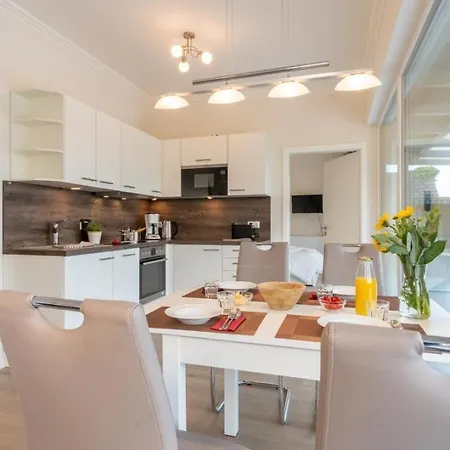 Haus Schwanensee, Wohnung 19 *